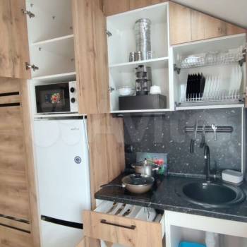 Сдается 1-комнатная квартира, 42 м²