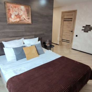 Сдается 1-комнатная квартира, 42 м²