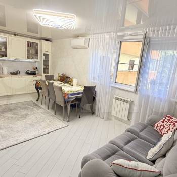 Продается 3-х комнатная квартира, 96 м²