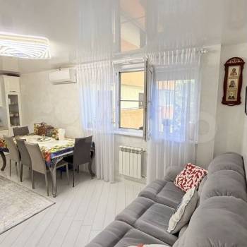 Продается 3-х комнатная квартира, 96 м²