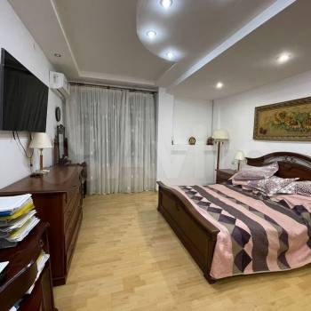 Продается 3-х комнатная квартира, 90 м²