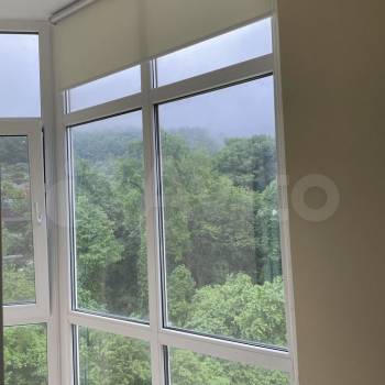 Продается 1-комнатная квартира, 42 м²