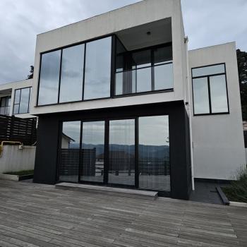 Сдается Дом, 185,5 м²