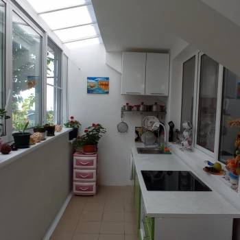 Продается 1-комнатная квартира, 33 м²