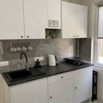 Продается 1-комнатная квартира, 30 м²