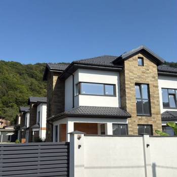 Продается Дом, 240 м²