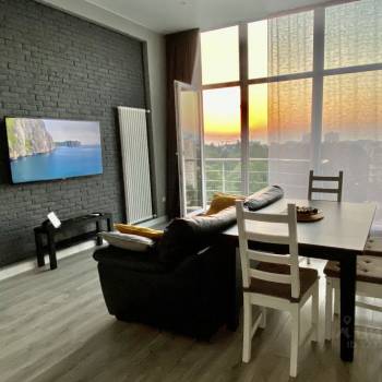 Продается Многокомнатная квартира, 143,3 м²