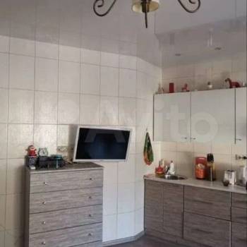 Продается 1-комнатная квартира, 32,7 м²