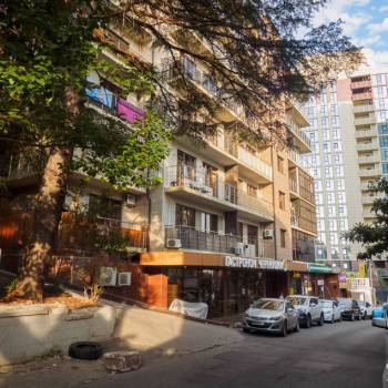 Продается 2-х комнатная квартира, 84 м²