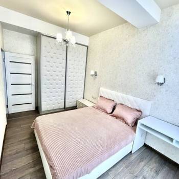 Продается 2-х комнатная квартира, 43 м²