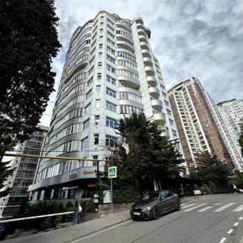 Продается 3-х комнатная квартира, 129 м²