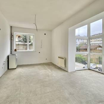 Продается 3-х комнатная квартира, 98 м²