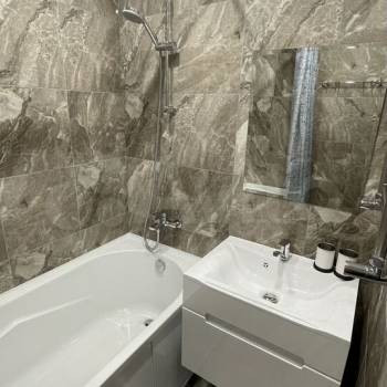 Сдается 2-х комнатная квартира, 63 м²