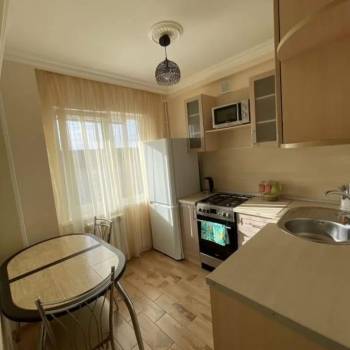 Продается 1-комнатная квартира, 27 м²