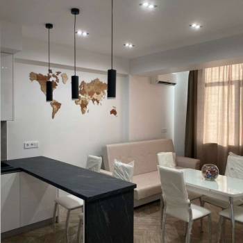 Продается Многокомнатная квартира, 85 м²