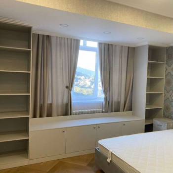 Продается Многокомнатная квартира, 85 м²