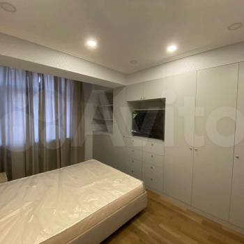 Продается Многокомнатная квартира, 85 м²