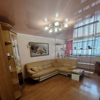 Сдается 1-комнатная квартира, 50 м²