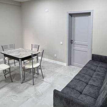 Продается 1-комнатная квартира, 43 м²