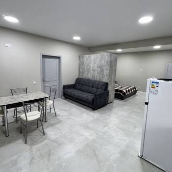 Продается 1-комнатная квартира, 43 м²