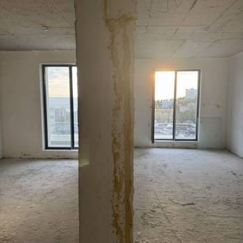 Продается Многокомнатная квартира, 100 м²