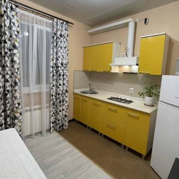 Сдается 1-комнатная квартира, 35 м²