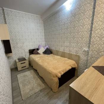 Продается Многокомнатная квартира, 90 м²