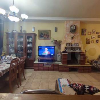 Продается Дом, 205 м²