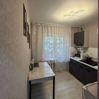 Продается 2-х комнатная квартира, 49 м²