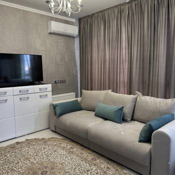 Сдается 1-комнатная квартира, 37 м²