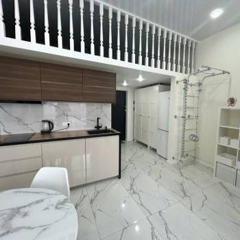 Продается 1-комнатная квартира, 35 м²