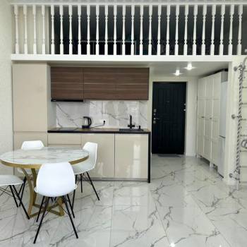 Продается 1-комнатная квартира, 35 м²