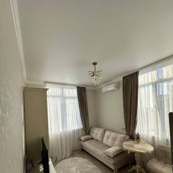 Сдается 1-комнатная квартира, 50 м²