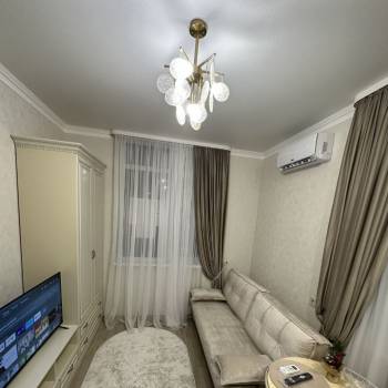 Сдается 1-комнатная квартира, 50 м²