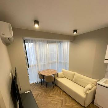 Продается 2-х комнатная квартира, 27 м²