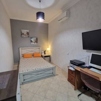 Сдается 1-комнатная квартира, 45 м²