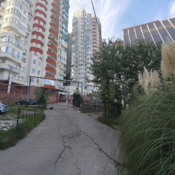 Продается 1-комнатная квартира, 38 м²