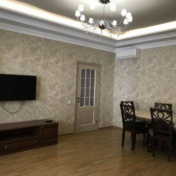 Сдается Многокомнатная квартира, 100 м²