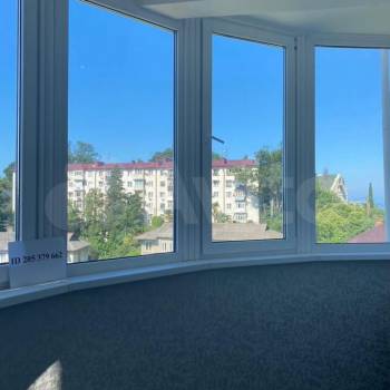 Сдается 1-комнатная квартира, 60 м²