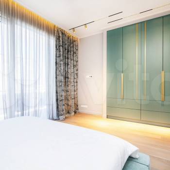 Продается Дом, 180 м²