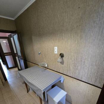 Сдается Многокомнатная квартира, 80 м²