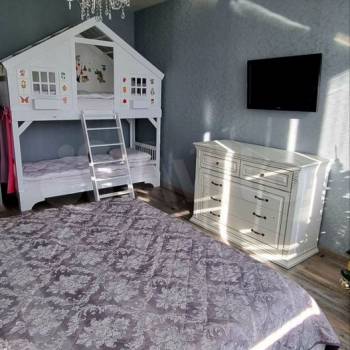 Продается 1-комнатная квартира, 50 м²