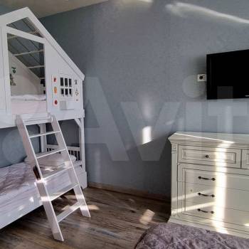 Продается 1-комнатная квартира, 50 м²