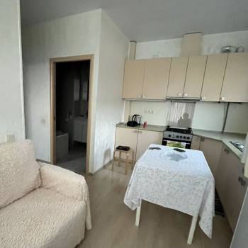 Продается 1-комнатная квартира, 34 м²