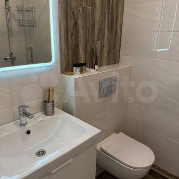 Сдается 1-комнатная квартира, 38 м²