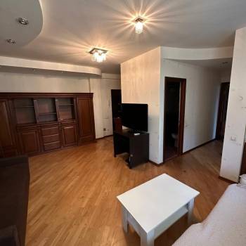 Сдается 2-х комнатная квартира, 68 м²