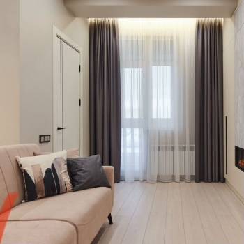 Продается 1-комнатная квартира, 42 м²