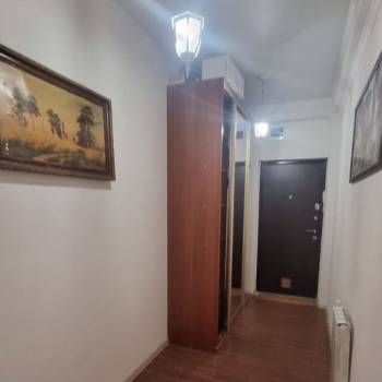 Продается 1-комнатная квартира, 51 м²