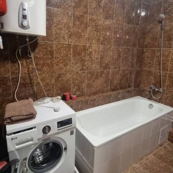 Продается 1-комнатная квартира, 51 м²