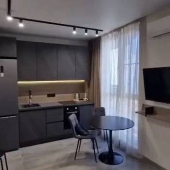 Продается 1-комнатная квартира, 36 м²